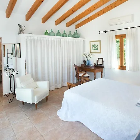 Owl Coloma - Luxury Retreat With Huge Pool Villa Port de Pollença