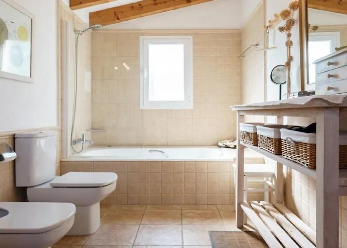 Owl Coloma - Luxury Retreat With Huge Pool