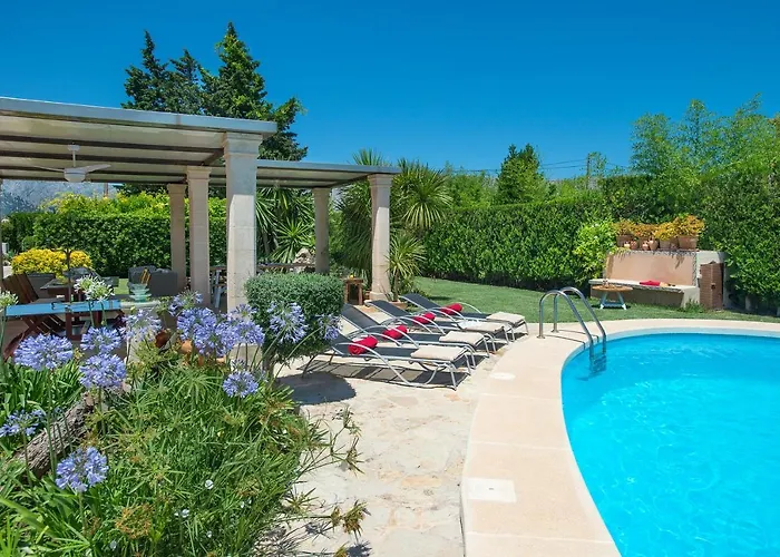 Owl Coloma - Luxury Retreat With Huge Pool Villa